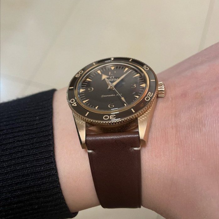 Custom Handmade Calfskin Leather Strap For Omega Seamaster Diver 300M (3)