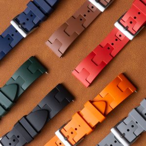 Top Customizable FKM Fluororubber Sports Watch Strap Breathable Waterproof For Smart Watch Bands With Custom LOGO Size Options