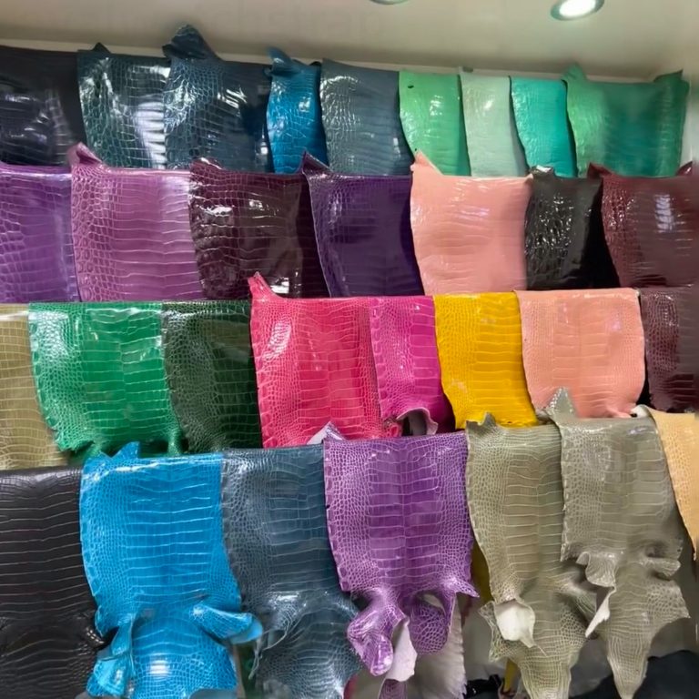 Alligator leather color from royalwatchstrap