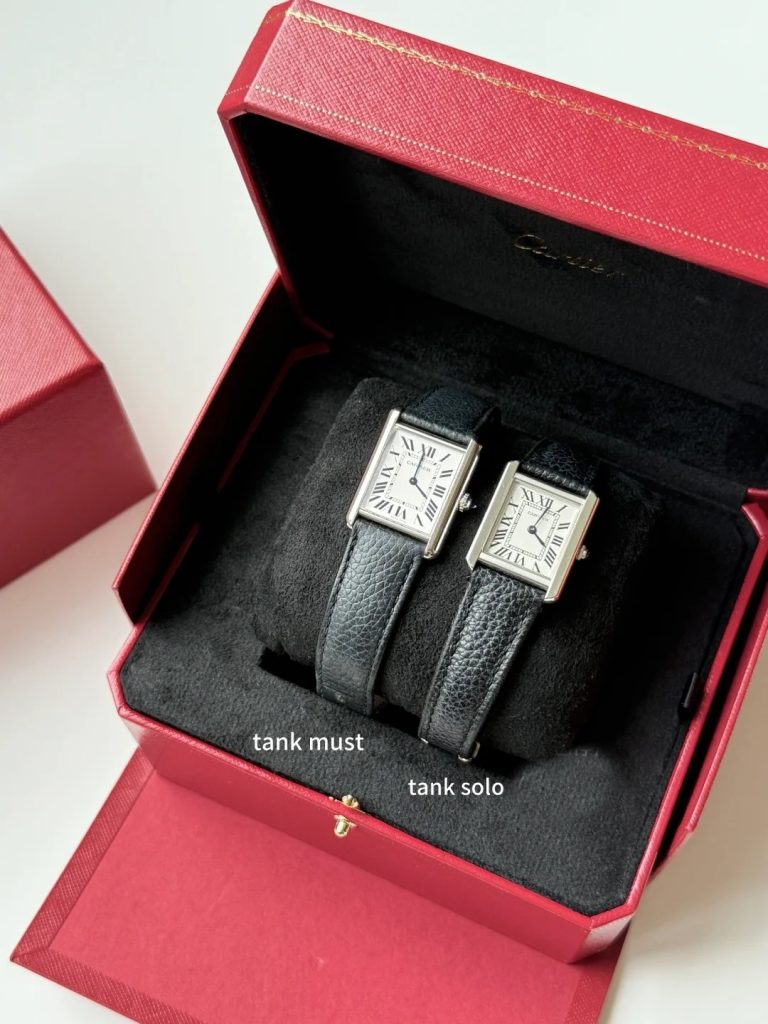Difference Between Cartier Tank Solo And Tank Must (8)