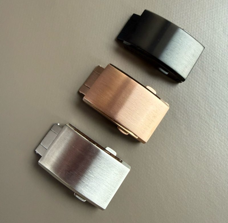 Buy New Premium CTS Cut To Size Rubber Watch Band for Mido Multifort TV Big Date 40mm M049526A Big Date With Canvas Pattern (2) Buy New Premium CTS Cut To Size Rubber Watch Band for Mido Multifort TV Big Date 40mm M049526A Big Date With Canvas Pattern (1)
