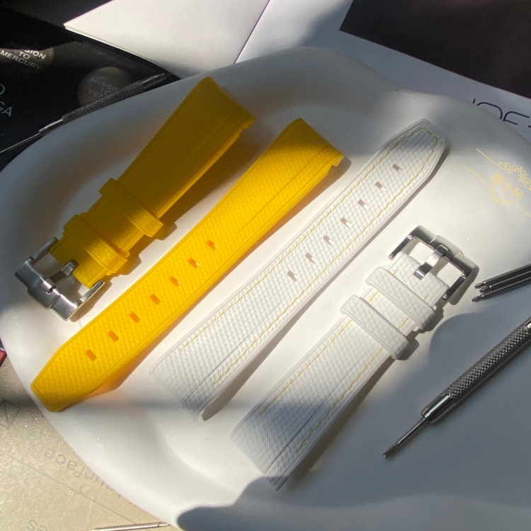 yellow rubber strap for Mission to the Sun (4)