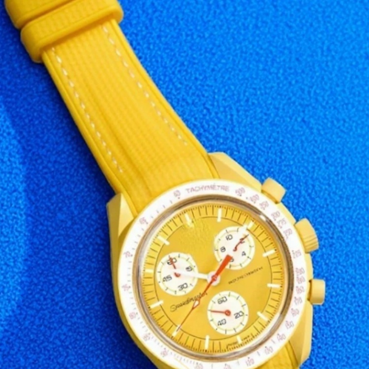 yellow rubber strap for Mission to the Sun